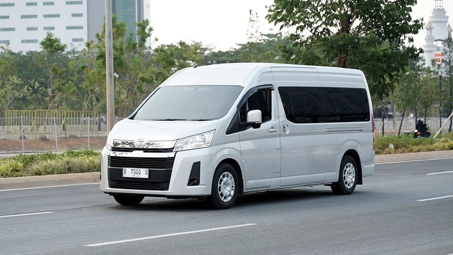 Toyota-HiAce